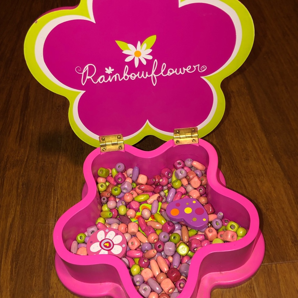 Girls Wooden Flower Box with Beads